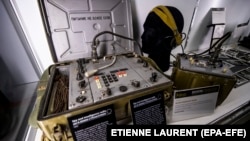 Советская шпионская радиостанция Р-394KM