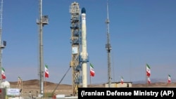 Western states worry that Iranian satellite carriers can be designed to deliver nuclear warheads. (file photo)