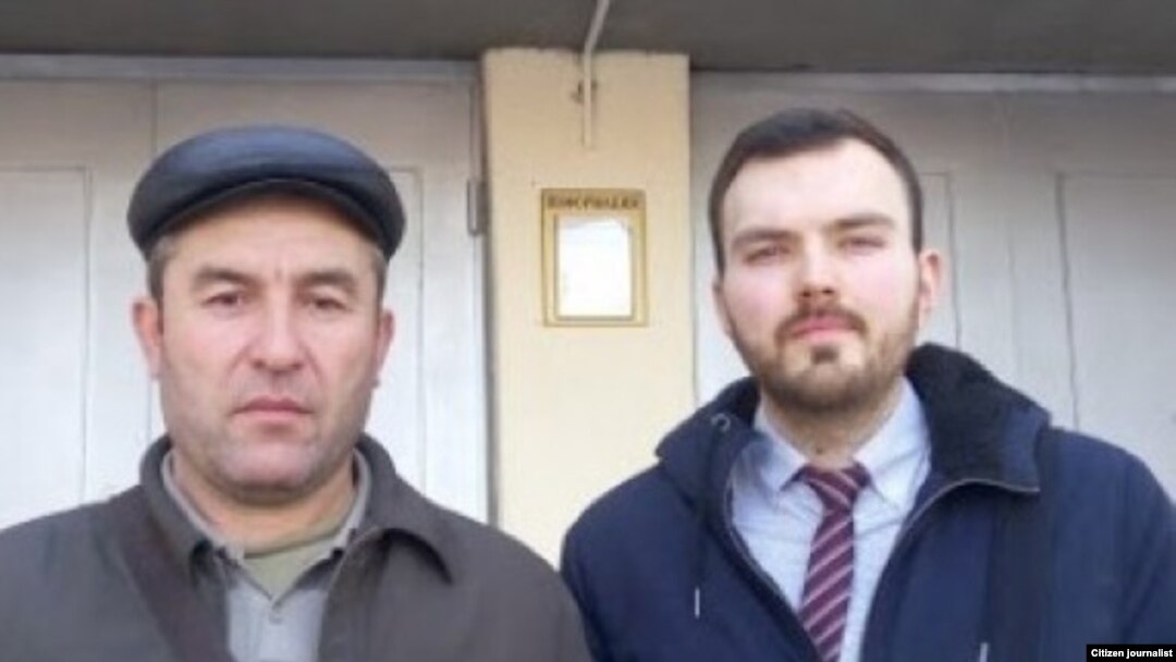 Адвокат Д.Пискунов ва И.Алихонов суд олдида
