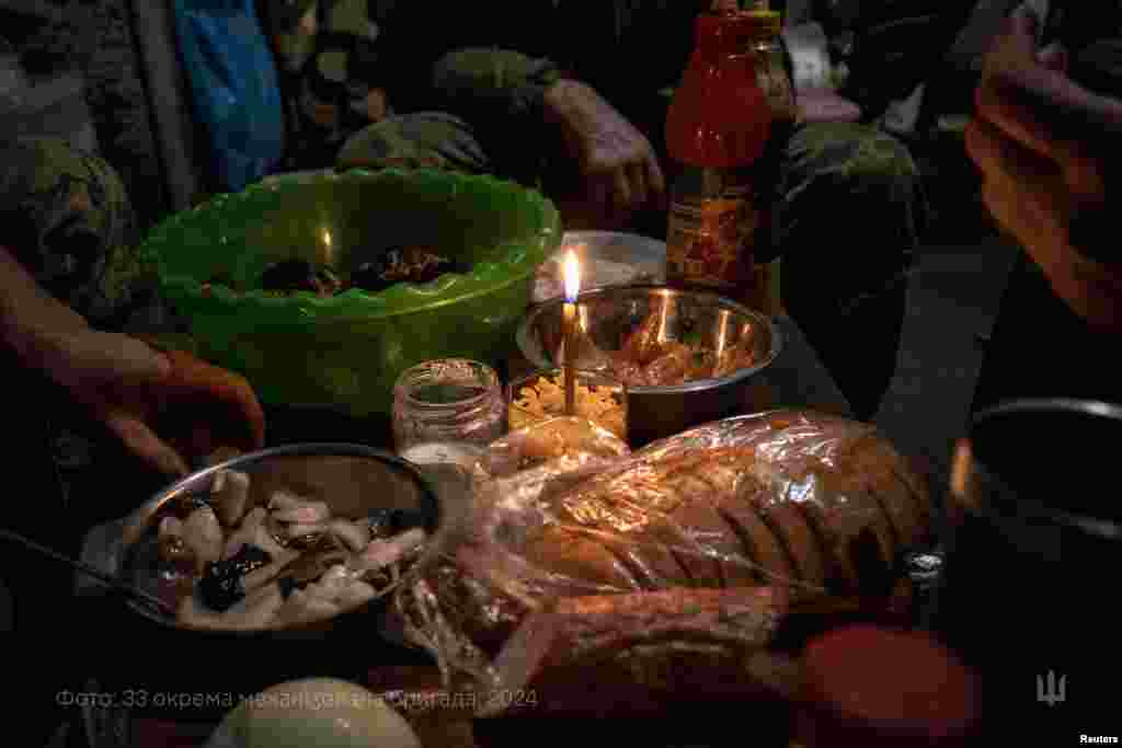 UKRAINE-CRISIS/CHRISTMAS