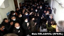 Грузия, Джавахк - Протестующие в мэрии Ахалкалаки, 3 февраля 2021 г․
