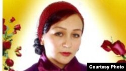 Шоира ва журналист Шамсия Худойназарова