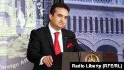 شکېب مستغني