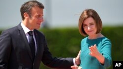 Comunitatea Politică Europeană este rezultatul inițiativei președintelui francez Emmanuel Macron, aflat în relații excelente cu președinta Maia Sandu, Bulboaca, Anenii Noi, 1 iunie 2023