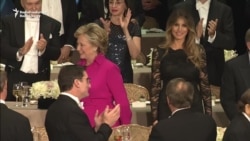 Trump și Clinton într-un schimb de „amabilități” la un dineu de gală