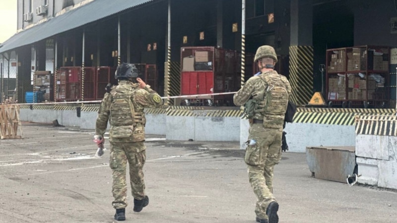 Вибух у поштовому терміналі в Києві кваліфікують як теракт – прокуратура
