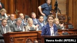 "Posvećenost, odlučnost, otvorenost i hrabrost – vrednosti su na kojima će se zasnivati moj rad", obećala je premijerka Ana Brnabić pre godinu dana na početku mandata