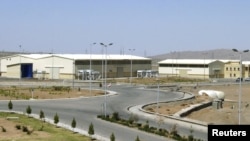 Нуклеарната централа Натанц кај Техеран