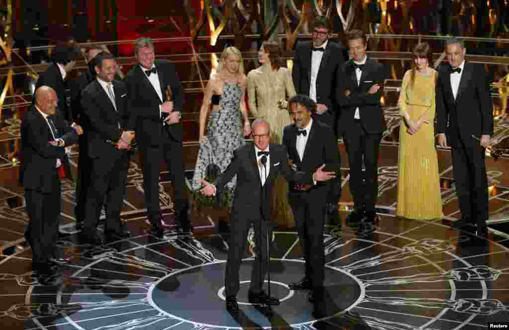 مایکل کیتون شاید مغموم&zwnj;ترین فرد گروه سازنده فیلم &laquo;بردمن&raquo; باشد که جوایز اصلی اسکار امسال را به خود اختصاص داد.