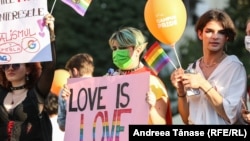 Legislația din România nu permite căsătoria între persoane de același sex. În imagine un cadru de la Bucharest Pride, 2021.