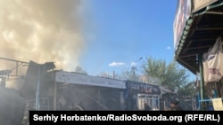 Последствия удара российской авиабомбы в Краматорске