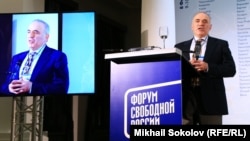 Гарри Каспаров на Форуме свободной России, архивное фото
