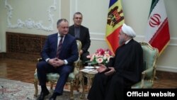 Președintele Igor Dodon, în februarie la Teheran, și președintele iranian Hassan Rohani, 13 februarie 2017