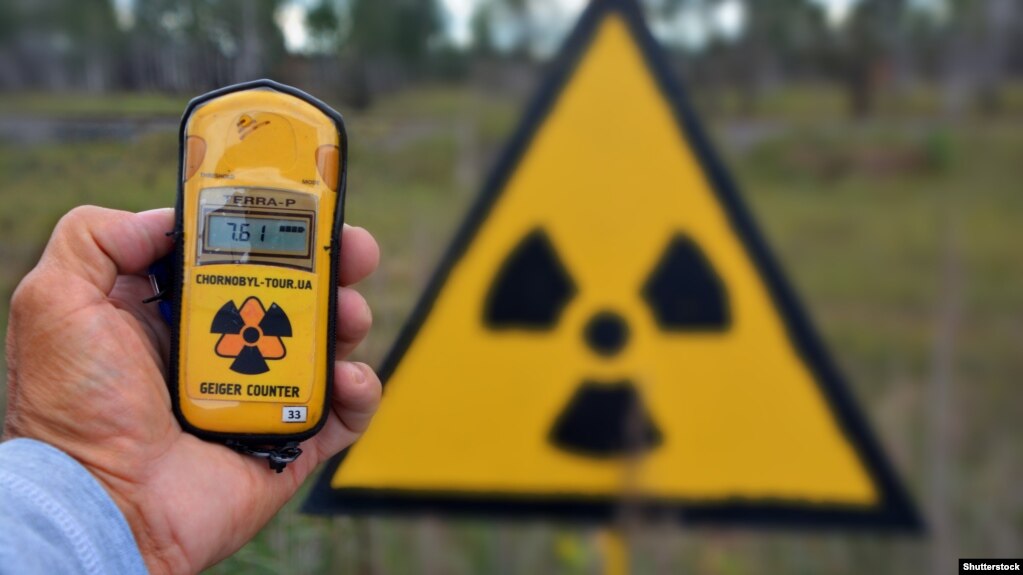 Зафіксовано рух змішаних колон російської техніки з населеного пункту Іванків в напрямку Чорнобильської АЕС