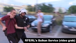 Imagini de la protestele din Muntenegru 