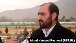 داکتر احمد مشاهد رییس کمیسیون اصلاحات اداری و خدمات ملکی افغانستان.