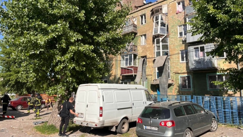 Кількість поранених через російську атаку на Дніпро зросла до 11