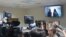 Inculpatele Evghenia Guțul și Svetlana Popan, urmărind prin videoconferință din penitenciar, iar jurnaliștii - direct din sala de judecată pronunțarea sentinței de către Curtea de Apel Centru, pe 28 mai 2026
