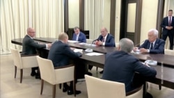 Судьба системной "оппозиции"    