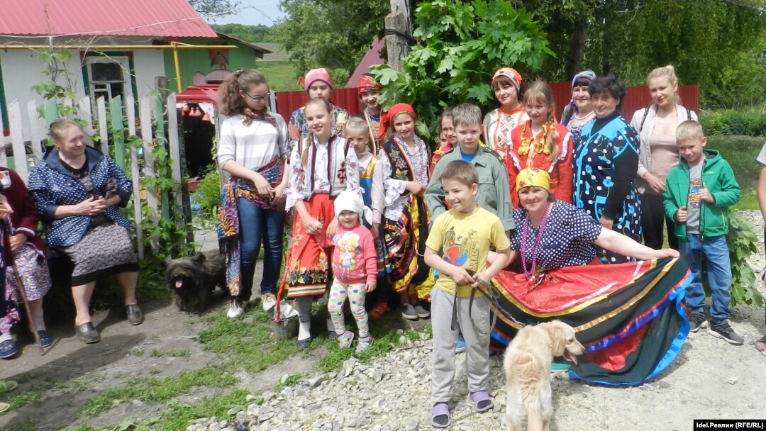 Эрзяне отмечают праздник "Тундонь ильтямо". Архивное фото