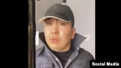 Сыдык Дүйшөмбиев.