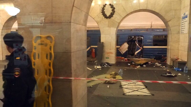 Число жертв теракта в метро в Петербурге возросло до 14