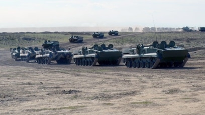 Проигранная война и давление Кремля. Опасные выборы в Армении