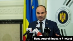 Constantin Mitulețu Buică va fi înlocuit tot de un om propus de PSD. Decoamdată, PNL și PSD nu se pun de acord nici asupra numelui, nici asupra calendarului de numire, în Parlament