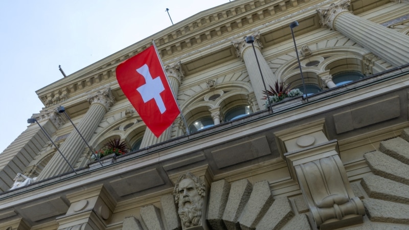 Švajcarci izglasali 13. penziju na referendumu