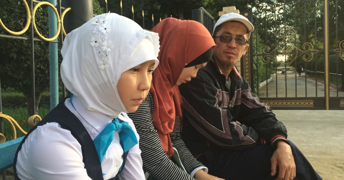 Толық еріннің фотосы