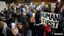 Протест срещу действията на имиграционните служби в Минеаполис, Минесота
