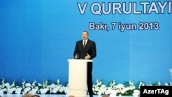 Իլհամ Ալիևը ելույթ է ունենում «Ենի Ազերբայջան»-ի համագումարում, Բաքու, 7-ը հունիսի, 2013թ․