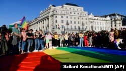 Proteste împotriva premierului Ungariei Viktor Orban și a legii anti-LGBT, 14 iunie, 2021