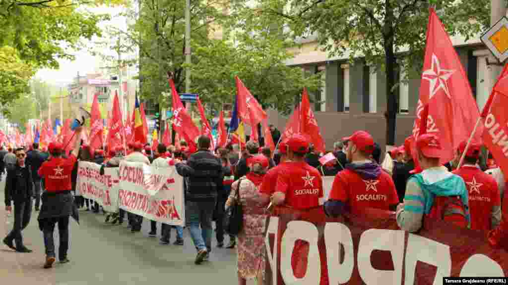 Moldova - 1st May Communists and Socialists on the streets, Chisinau