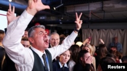 Намояндагони "Рӯйхати донишҷӯён" баъд аз эълони нахустин натиҷаҳои интихоботи порлумонии Сербистон. 25-уми октябри соли 2026