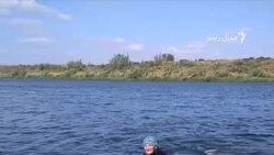 ۸۰ کلنه روسۍ په لاسونو کبان نیسي