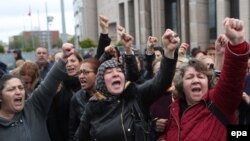 Pristalice Republikanske narodne partije na protestu u Istanbulu