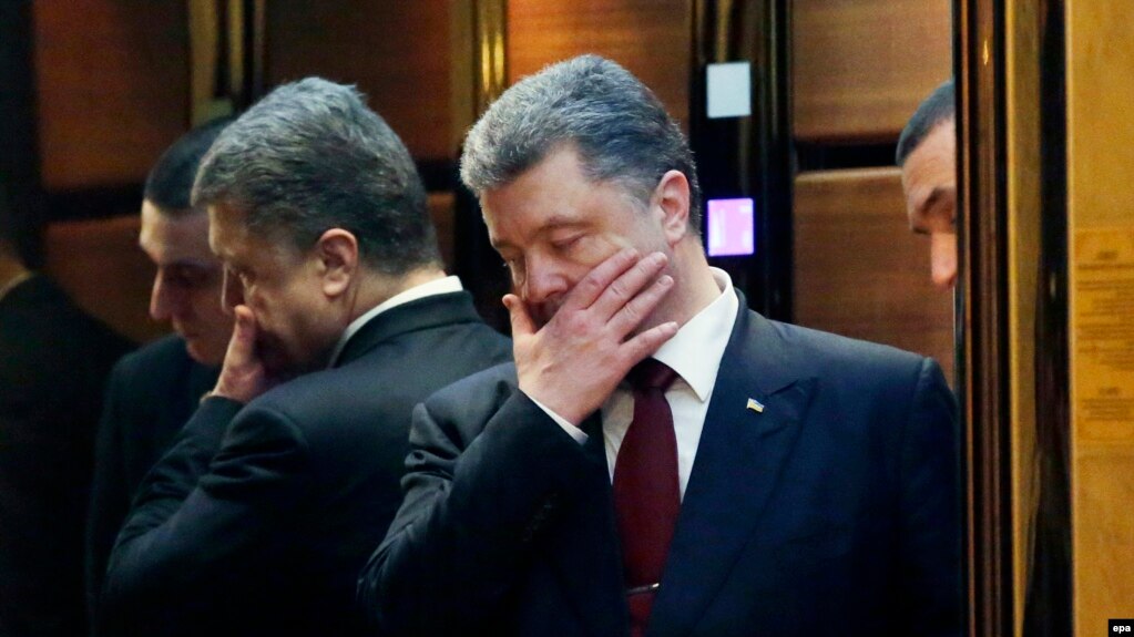 Матюрки засовывают пьяную толстую студентку принесли в комнату к студентам лесу чебоксарах