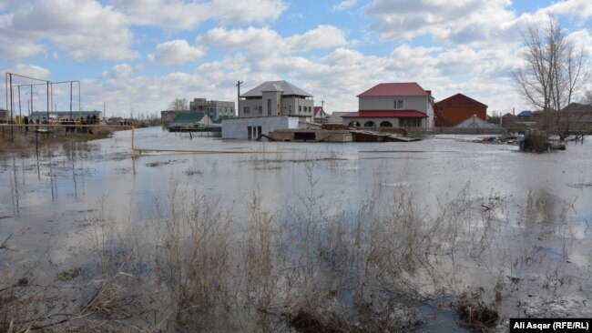 One local said that this is the third March in a row that the Aqtobe region has faced floods caused by warm weather melting snow. (file photo)