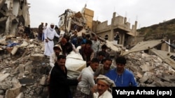 Йемендин баш калаасы Санадагы аба чабуулу, 25-август 2017-жыл.