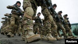 Военнослужащие грузинской армии на военной базе Вазиани (архивное фото)