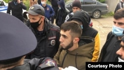 Задержание Эрфана Бекирова