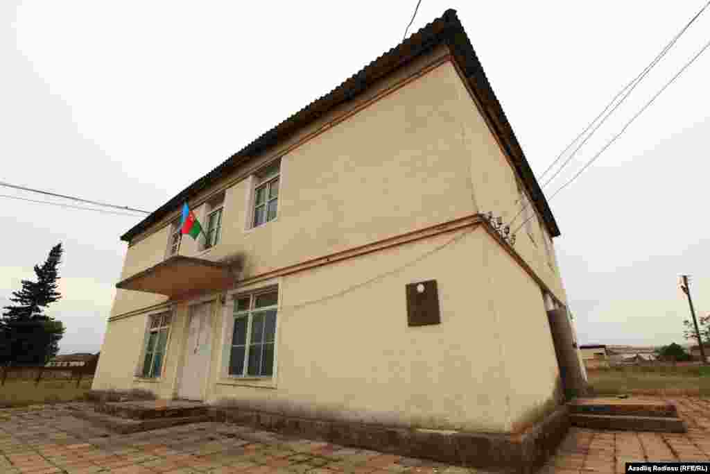 Cəlilabad rayonu, Komanlı kənd İcra Nümayəndəliyi.