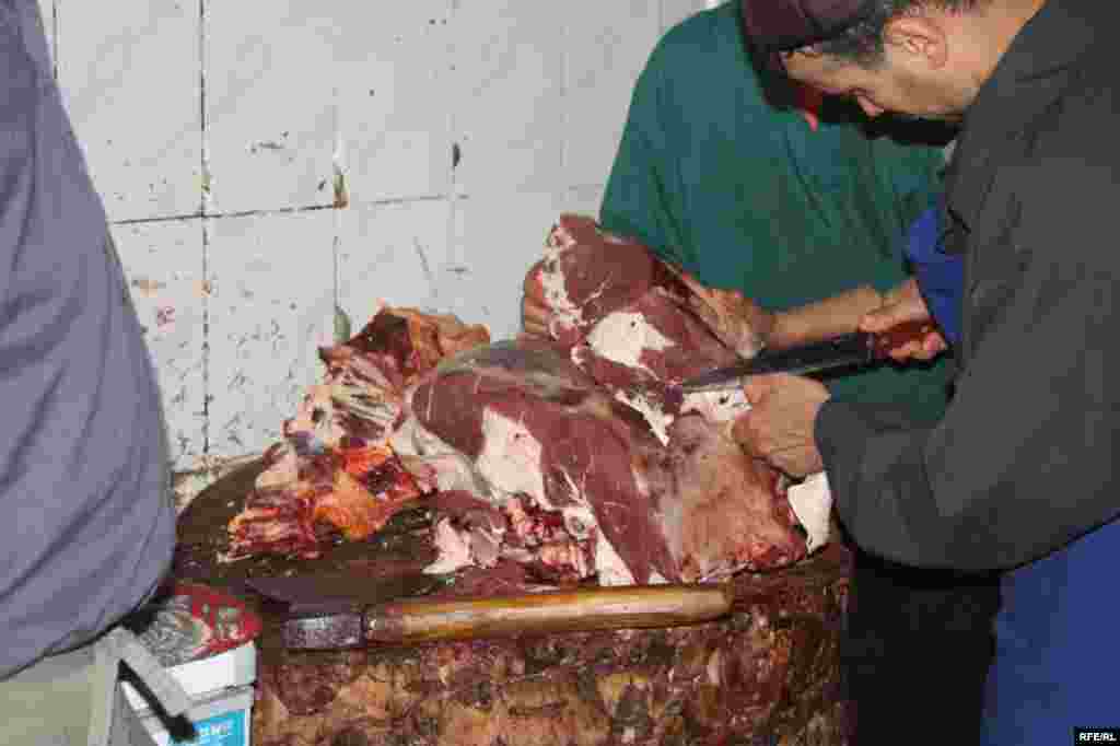 Дар орзуи арзонӣ #118