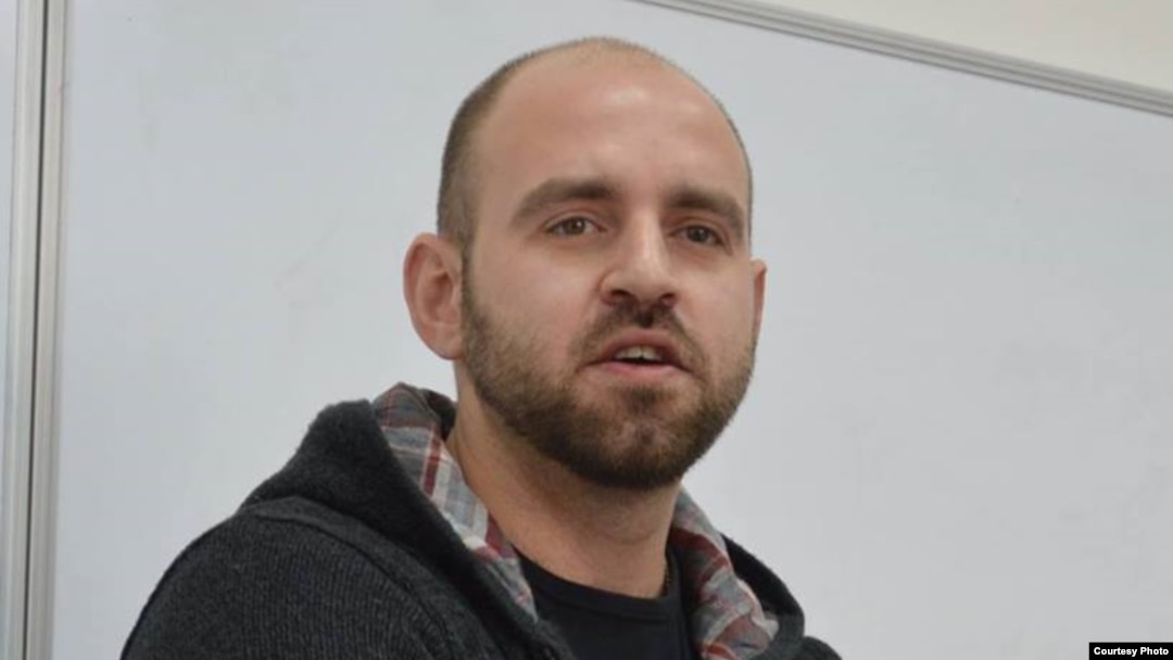 Павел Казарин