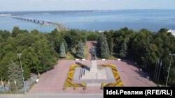 Памятник Ленину в Ульяновске