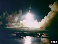 Старт місіі Apollo 17 на ракеце Saturn V, апошняга на дадзены момант палёту чалавека на Месяц. Сьнежань 1972