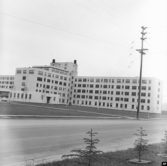 Spitali i Shërbimit Natyror të Alaskës. Fotografi e 6 nëntorit 1960.