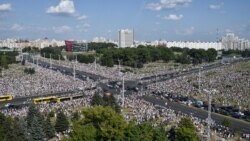 У Мінську й інших містах Білорусі від вечора 9 серпня тривають акції протесту. Люди протестують проти результатів виборів президента