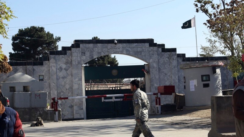 پاکستاني چارواکي: طالبانو سره مو د خپلو ډيپلوماټانو د امنیت په اړه خبرې کړي